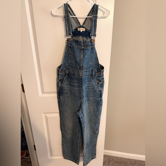 Madewell Denim - Madewell Straight Leg Overalls